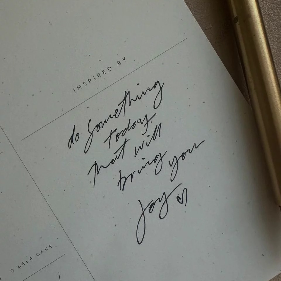 You should go and love yourself….and your business 🎶🩵✨

#businessquote #romanticiseyourbusiness #romanticizeyourbusiness #romanticizeyourlife #justinbieber